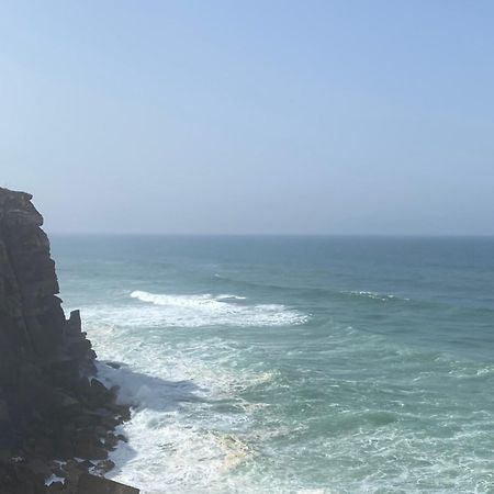 Villa Azenhas Do Mar Roadside House Colares Exterior foto