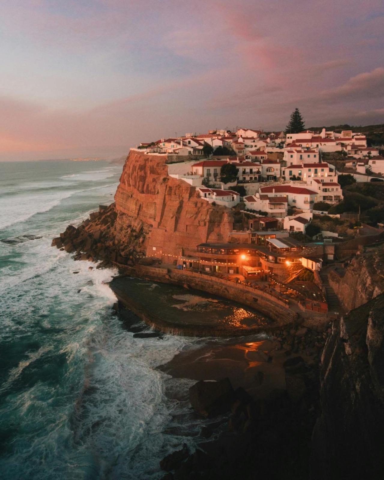 Villa Azenhas Do Mar Roadside House Colares Exterior foto